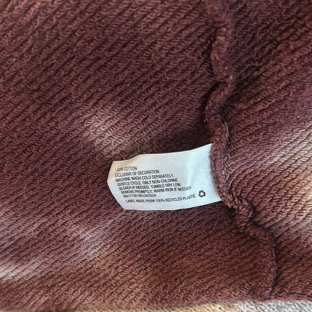 JoyLab Burgundy Tie-Dye Teddy Sweater- Preloved - Picture 6 of 7